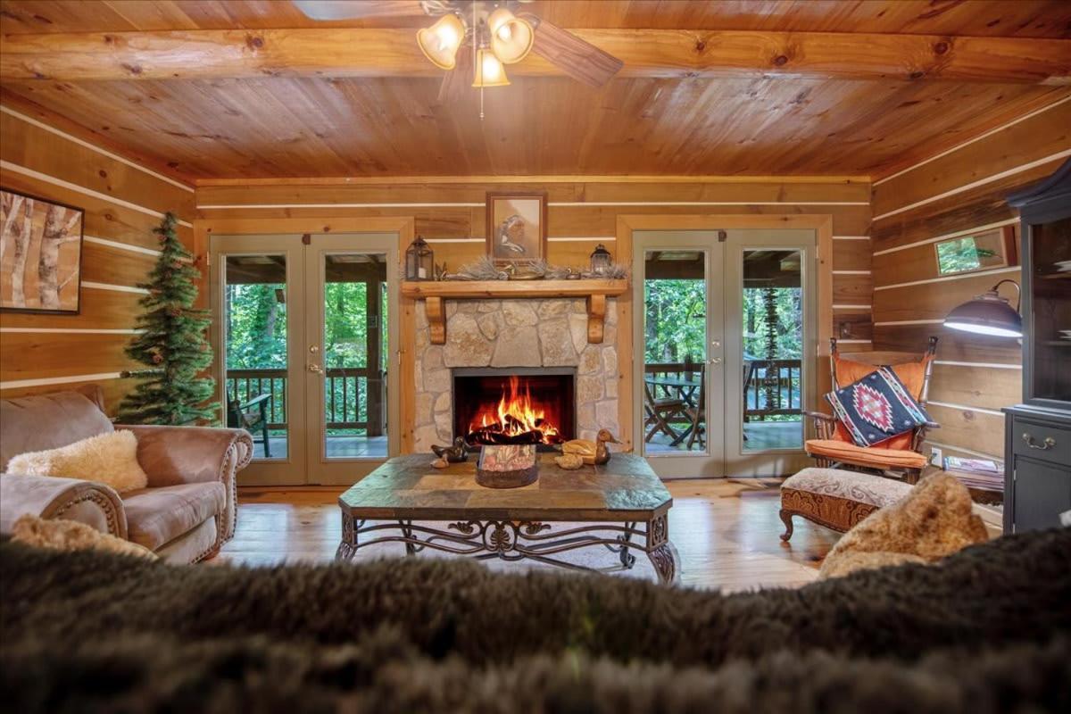Waterfront Mountain Cabin With Hot Tub Villa Блу Ридж Екстериор снимка