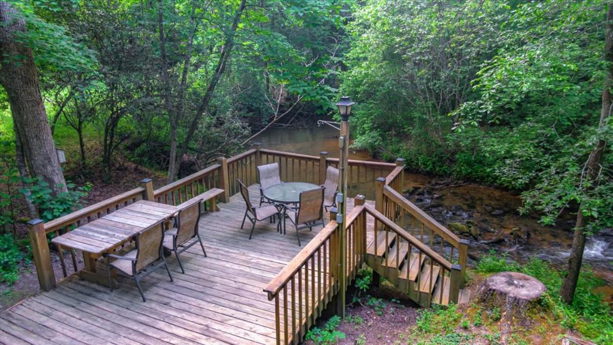 Waterfront Mountain Cabin With Hot Tub Villa Блу Ридж Екстериор снимка